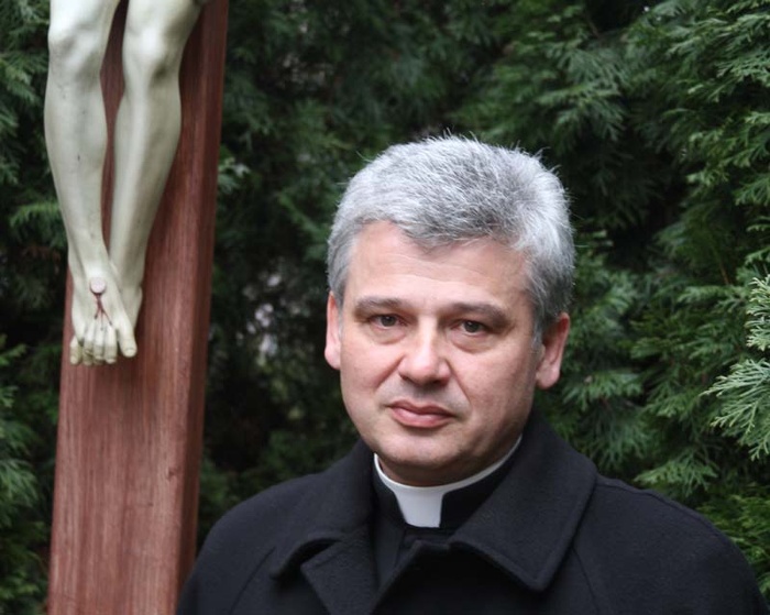 ks Konrad-Krajewski arcybiskupem.jpg