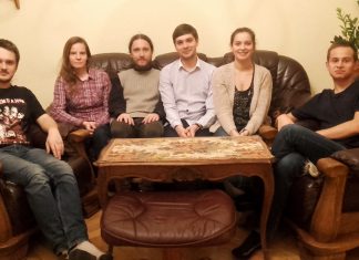 Odwiedziny młodych z pierwszej parafii