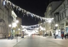 Sylwestrowy spacer uliczkami pewnego miasta
