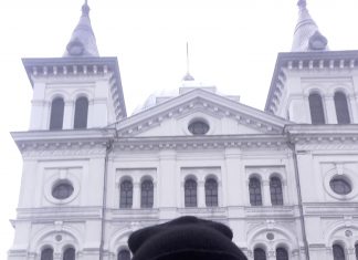 Zastępstwo u kolegi księdza