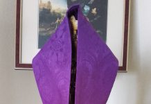 Zasłonięty krzyż – tradycja V Niedzieli Pasyjnej