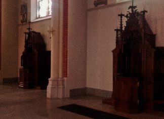 Dyżur w konfesjonale