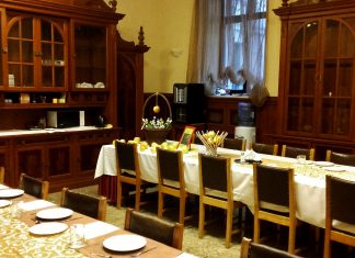 Imieniny dla profesorów i sąsiadów