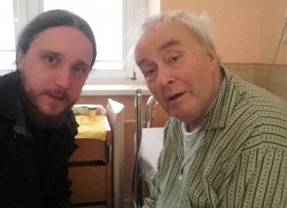 Proboszcz na internie