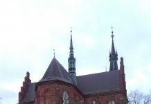 Niedziela u Matki Bożej