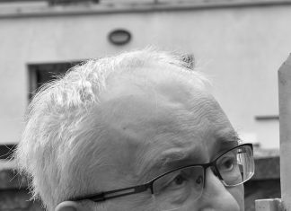 Testament i przygotowanie do pogrzebu