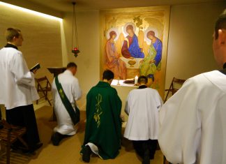 Msza św. w WSD dla kleryków