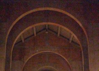 Nowa świątynia i pomoc kolędowa