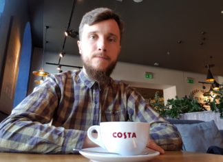 Kawa w starej fabryce