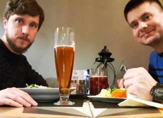 Kapłańskie spotkanie w nowym roku przy naleśniku