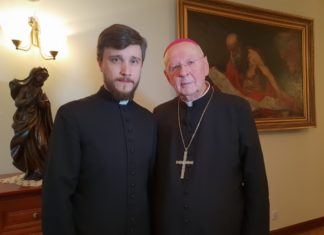 Życzenia, nagranie i kawa u Seniora