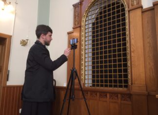 Ciemna Jutrznia w klasztorze Karmelitanek Bosych