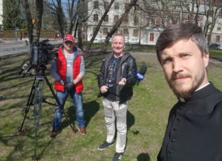 Rozmowa z mediami i komentarze…