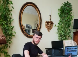 Skórzany home office