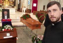 Pogrzeb Artysty, dla którego scena była ołtarzem sztuki