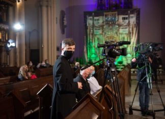 Triduum Paschalne i Wielkanoc 2021 inne niż zwykle…