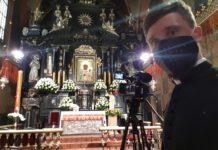 Tegoroczni abiturienci u Matki Bożej