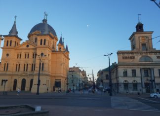 Wieczorny spacer po mieście