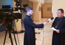 Nagranie o spotkaniach on-line