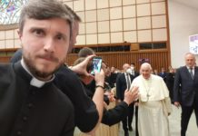 Spotkanie z Ojcem Świętym i Msza św. przy grobie św. Jana Pawła II – pielgrzymka do Wiecznego Miasta – Rzym 2022 #4/1