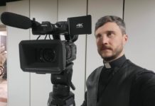 Szkoła Biblijna – sobota za kamerą