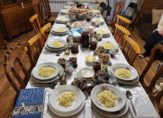 Rodzinna wieczerza wigilijna – 2022