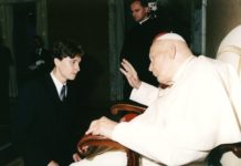 Czy Jan Paweł II jest święty? Tak, dla mnie jest świętym grzesznikiem!