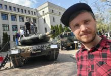 Piknik ze sprzętem wojskowym