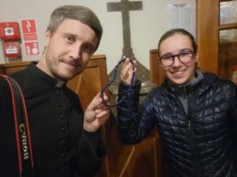 Dostałem pleciony różaniec