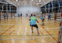 Fotografowanie meczu piłki halowej i… wyprawa na rozpoznawalny SOR