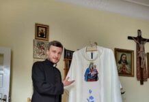 Ornat Matki Bożej na 15-lecie kapłaństwa
