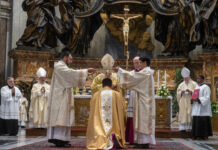 Sakra Biskupia w Watykanie – sfotografowana!