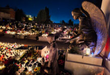 Dzień Zaduszny wieczorową porą