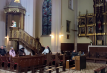 Dotknij swoich oczu, czujesz belkę? – Proste Kazanie 2025