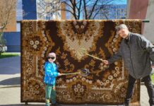 Sprzątanie przedświąteczne z chrześniakiem