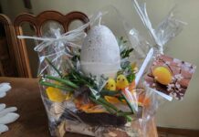Parafianie pamiętają – stroik wielkanocny