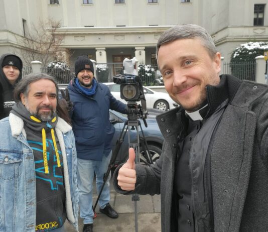 Kilka słów o #Adwent dla telewizji