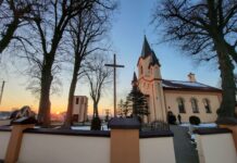 Koleżeńskie, kapłańskie zastępstwo niedzielne