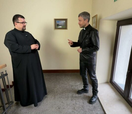 Wielki Post i Wielkanoc w Kościele Prawosławnym – Między piętrami #10 2026