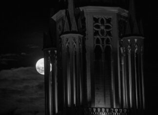 Marcowa Pełnia Księżyca – Pełnia Śmierci, Pełnia z Kogutem