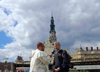 Czy jesteś proboszczem wielkiej parafii medialnej? – podcast o pielgrzymowaniu na Jasną Górę