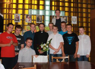 Pożegnanie od ministrantów.