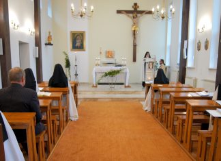 O świętej Teresie w Karmelu