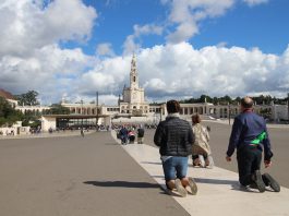 Na kolanach do Maryi – to pokuta