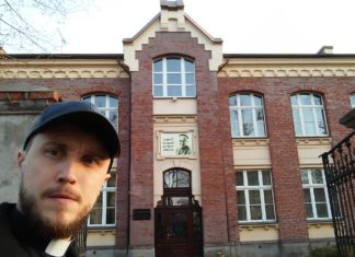 Poranna Msza św. u „smutnych sióstr”