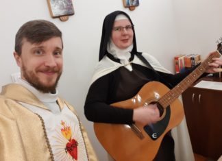 Grudniowa Msza św. w Karmelu Dzieciątka Jezus