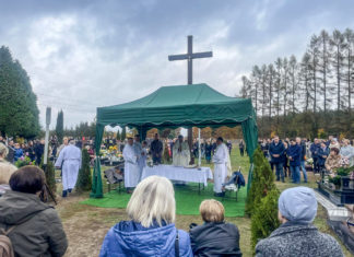 Msza na cmentarzu w mojej pierwszej parafii