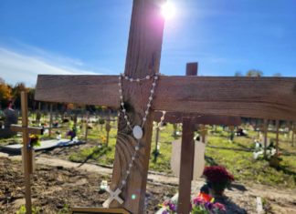 Film o cmentarzu dla bezdomnych