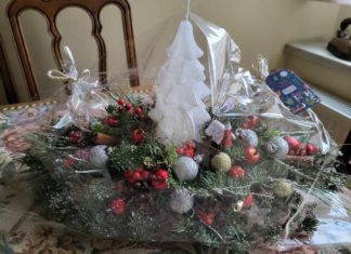 Parafianie pamiętają – stroik świąteczny