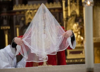 Triduum Paschalne 2024 – w dziennikarskiej pracy